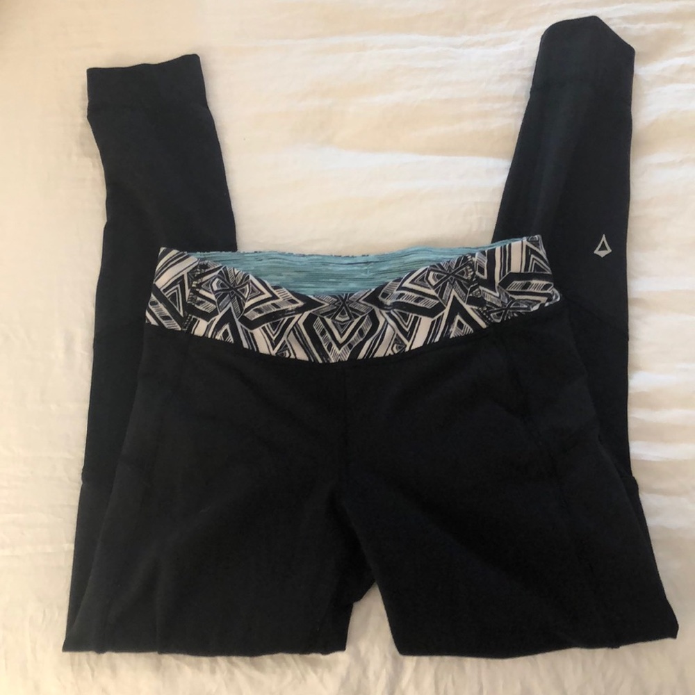 Ivivva girls leggings size 8